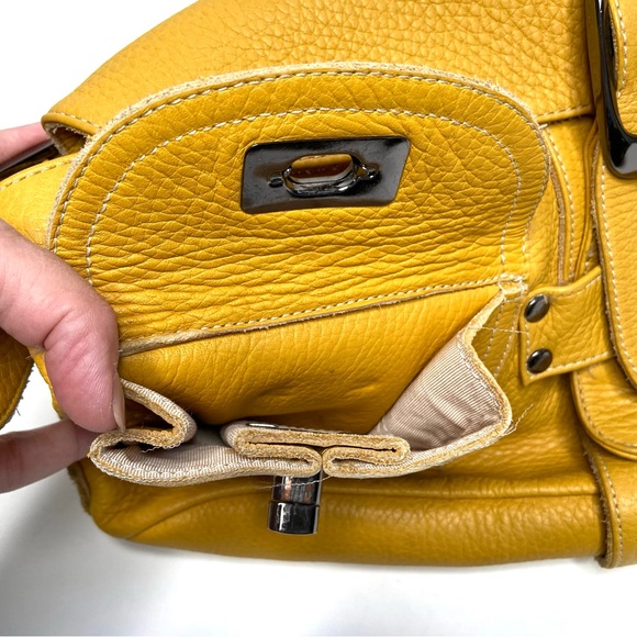 CARLA MANCINI Yellow Leather Shoulder Satchel Bag - Picture 7 of 16